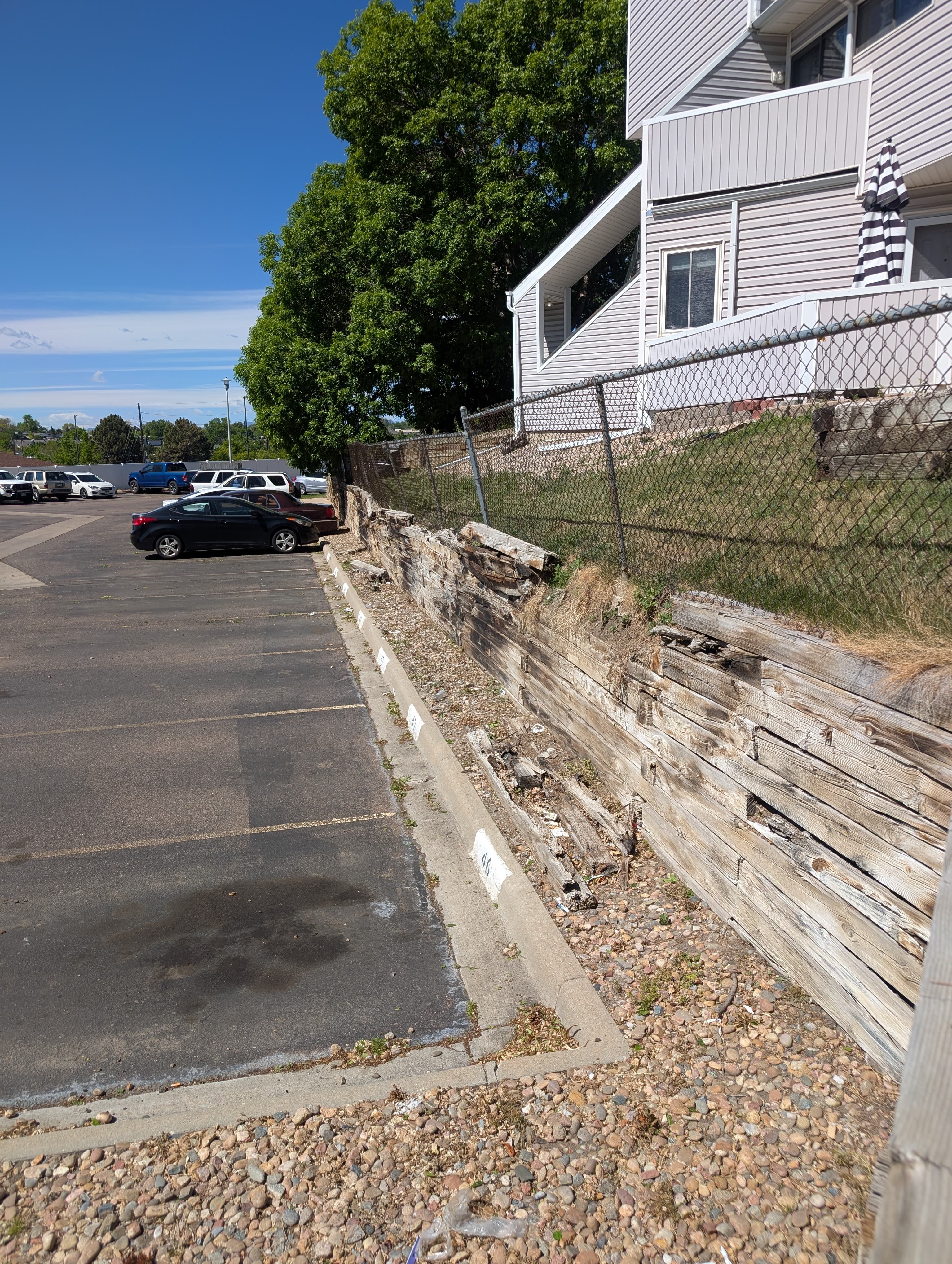 Retaining wall photo 2: Resident evidence photo copied from the StarPoint Docs archive.